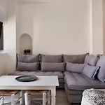 Maison Central By Monocle